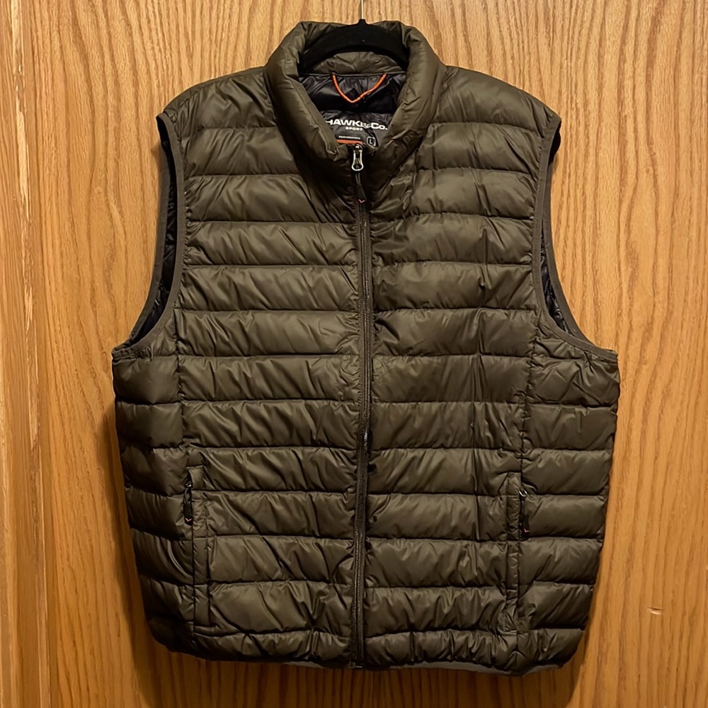 Hawke & Co. Sport Performance zip vest. Olive green. Nylon with duck Down fill.